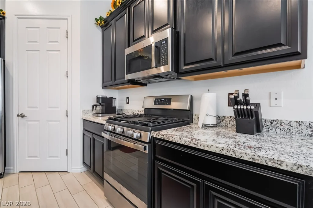 794 Hibiscuss Blossom, Henderson, NV 89011