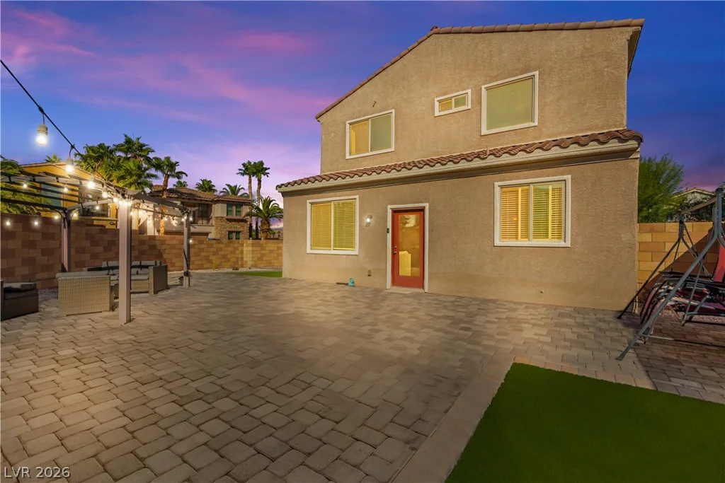 1548 Olivia, Henderson, NV 89011