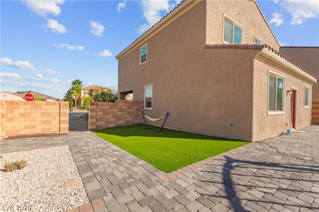 1548 Olivia, Henderson, NV 89011
