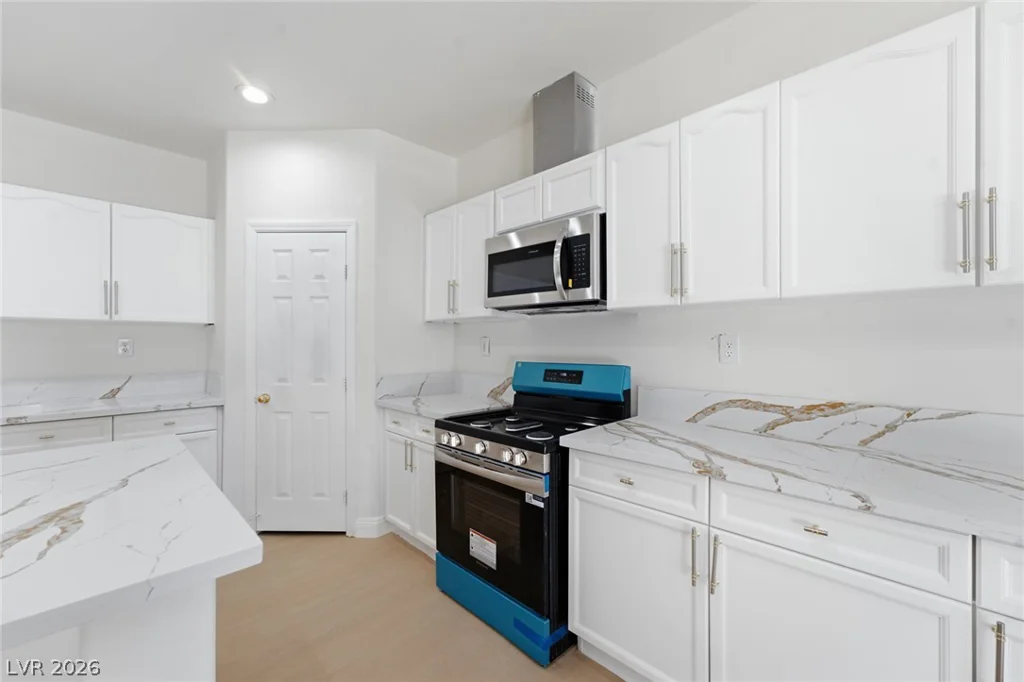 7681 Mesa Verde, Las Vegas, NV 89113