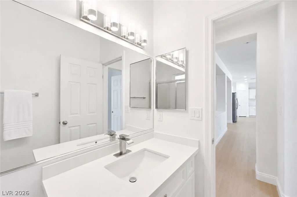 7681 Mesa Verde, Las Vegas, NV 89113