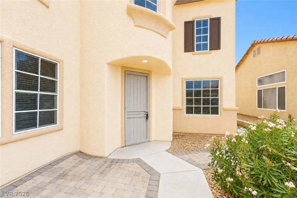 7681 Mesa Verde, Las Vegas, NV 89113