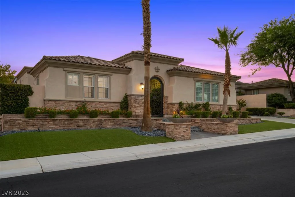 2393 Calico Creek, Las Vegas, NV 89135