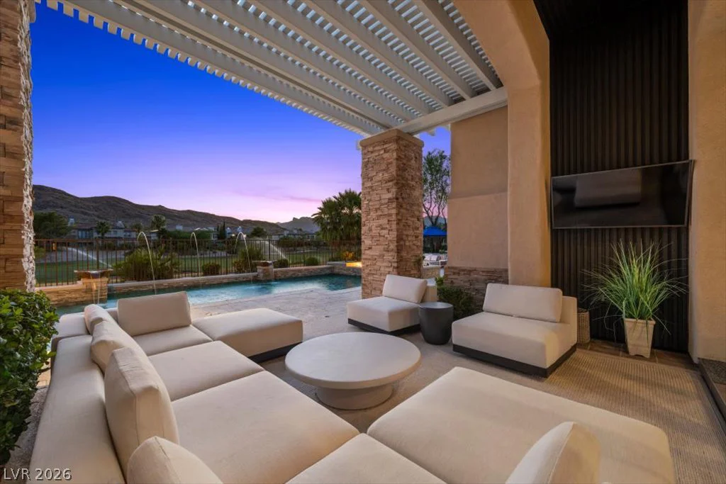 2393 Calico Creek, Las Vegas, NV 89135