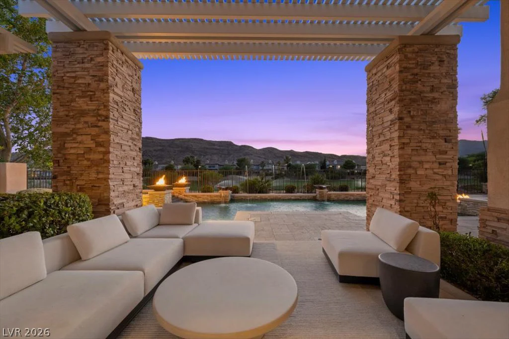 2393 Calico Creek, Las Vegas, NV 89135