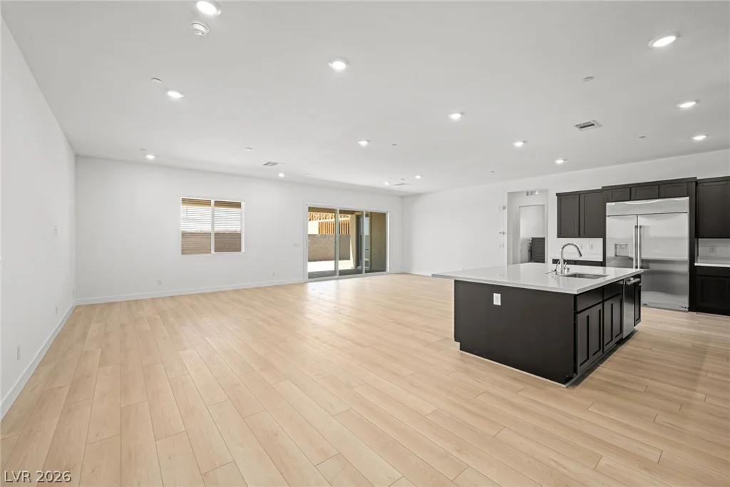 9281 Natalia Peak, Las Vegas, NV 89143
