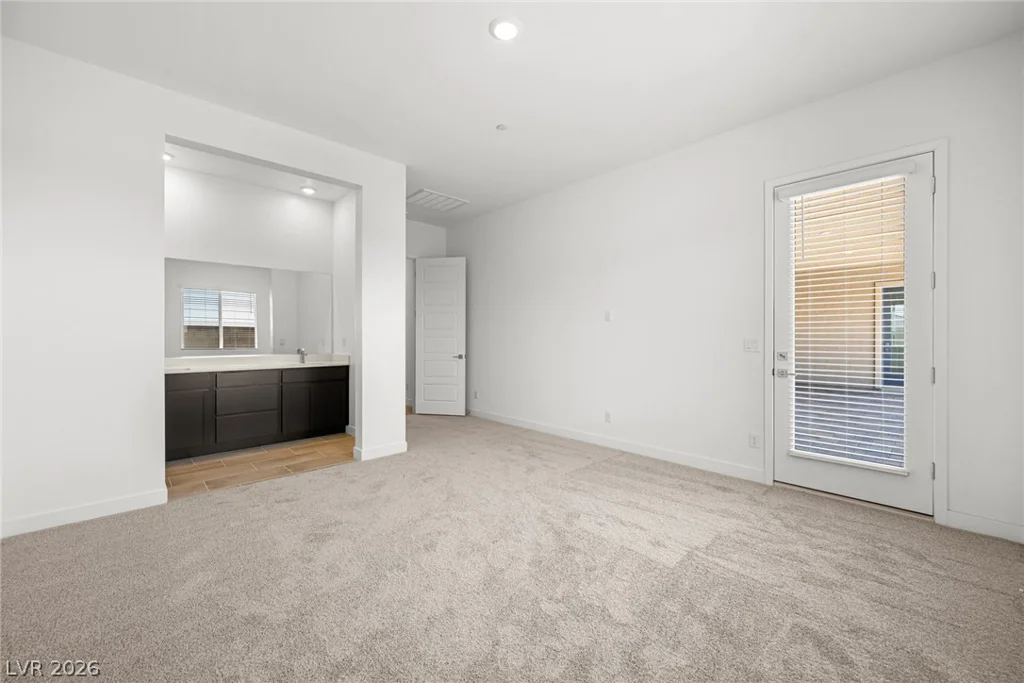 9281 Natalia Peak, Las Vegas, NV 89143