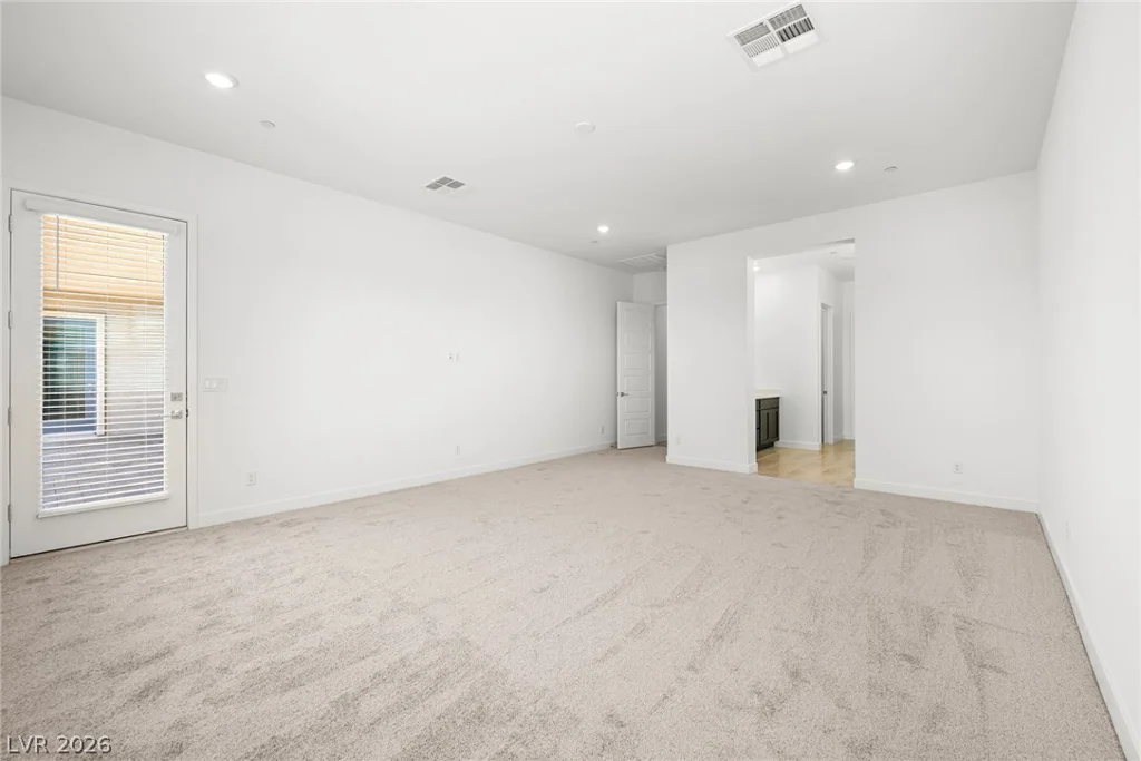 9281 Natalia Peak, Las Vegas, NV 89143