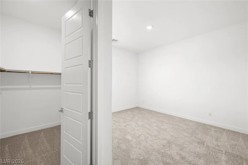 9281 Natalia Peak, Las Vegas, NV 89143