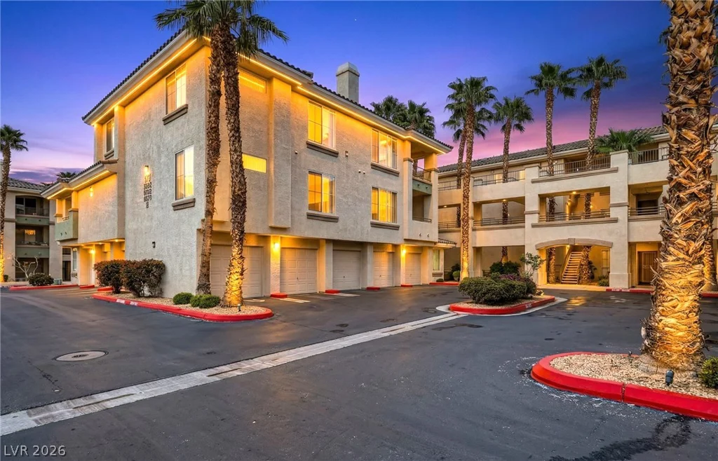 7151 Durango, Las Vegas, NV 89113