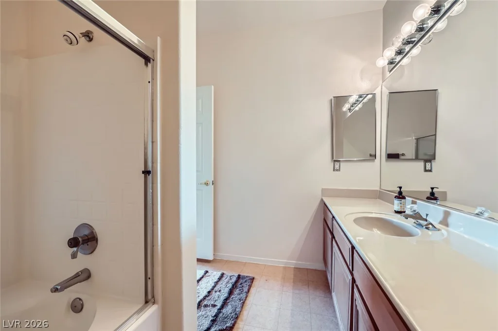 7151 Durango, Las Vegas, NV 89113