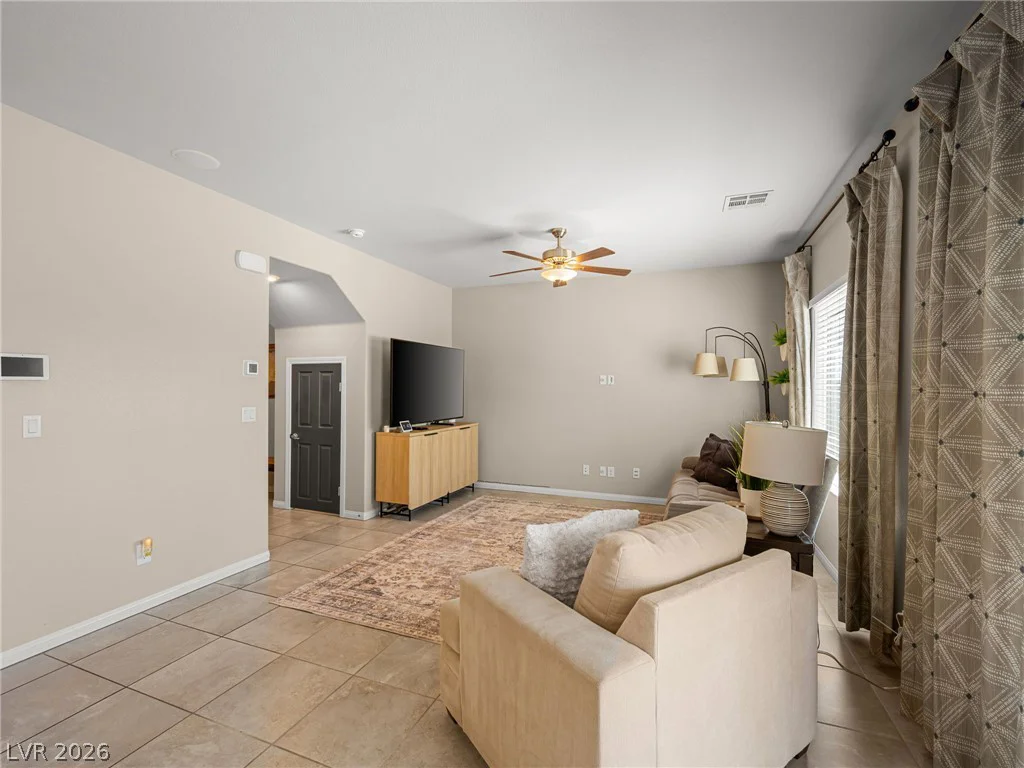 4455 Shimmer Point, North Las Vegas, NV 89084