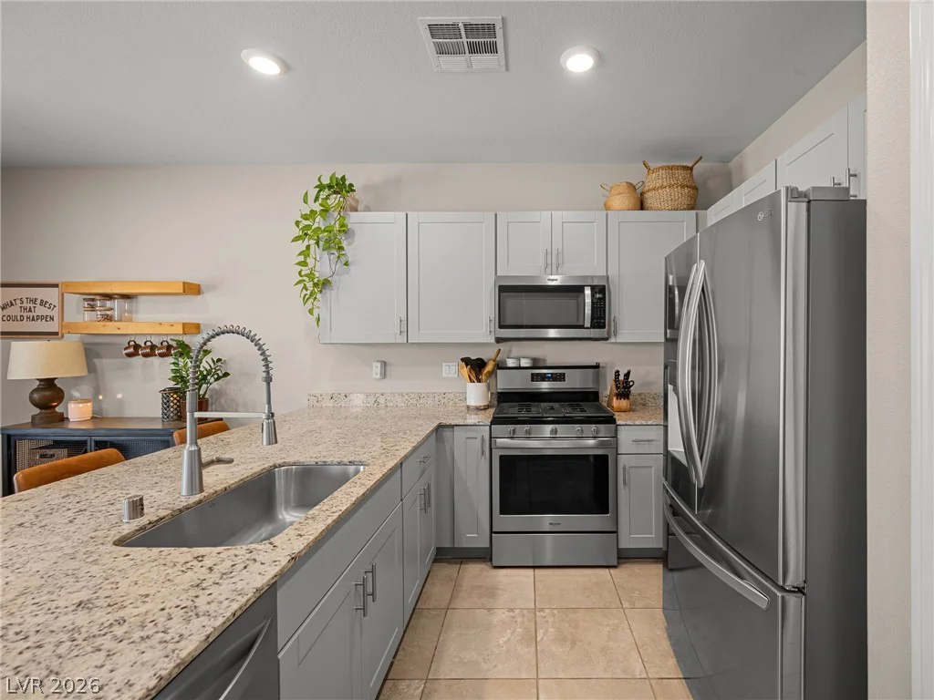 4455 Shimmer Point, North Las Vegas, NV 89084