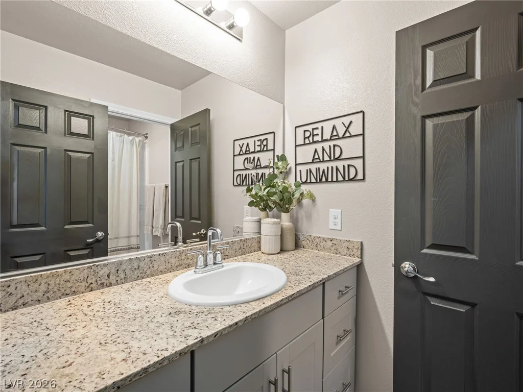 4455 Shimmer Point, North Las Vegas, NV 89084