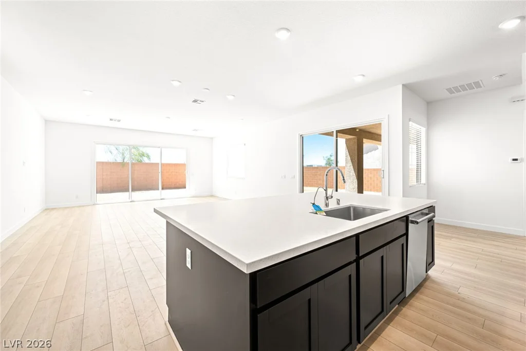 9983 Decano Ridge, Las Vegas, NV 89141
