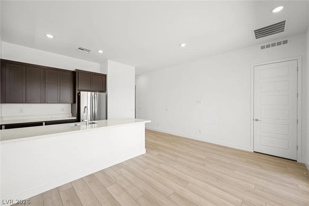 9983 Decano Ridge, Las Vegas, NV 89141