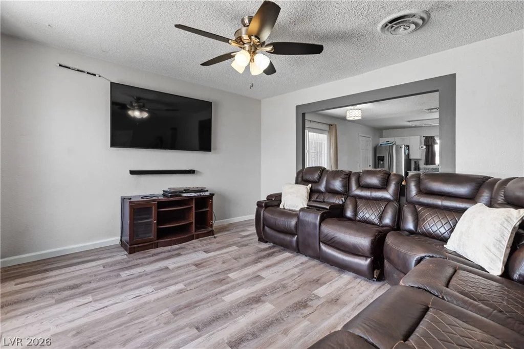 4314 Swandale, Las Vegas, NV 89121