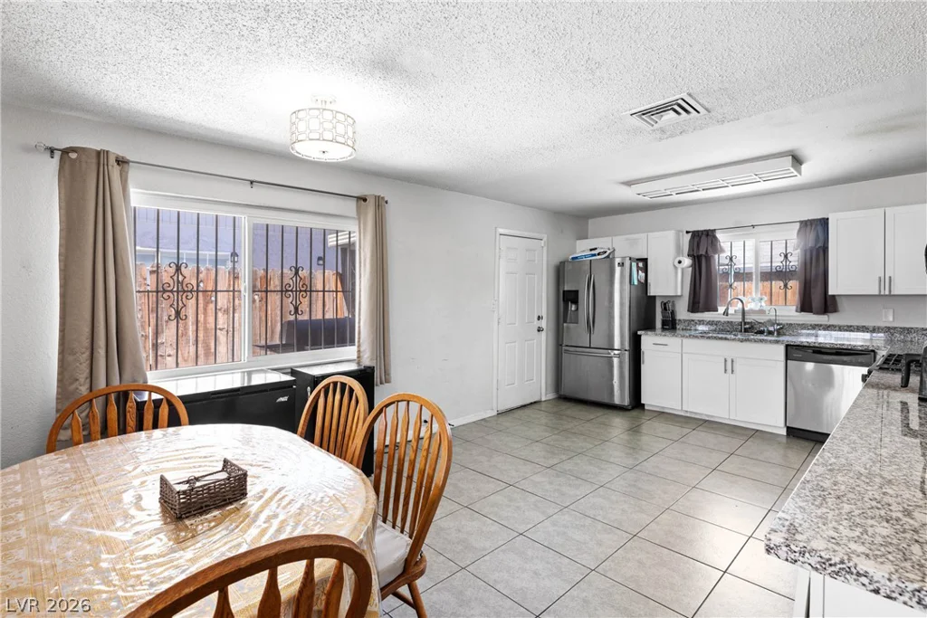 4314 Swandale, Las Vegas, NV 89121