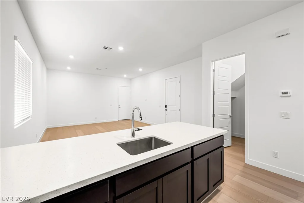 9962 Decano Ridge, Las Vegas, NV 89141