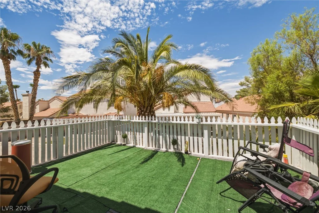 3305 Summerfield, Las Vegas, NV 89117