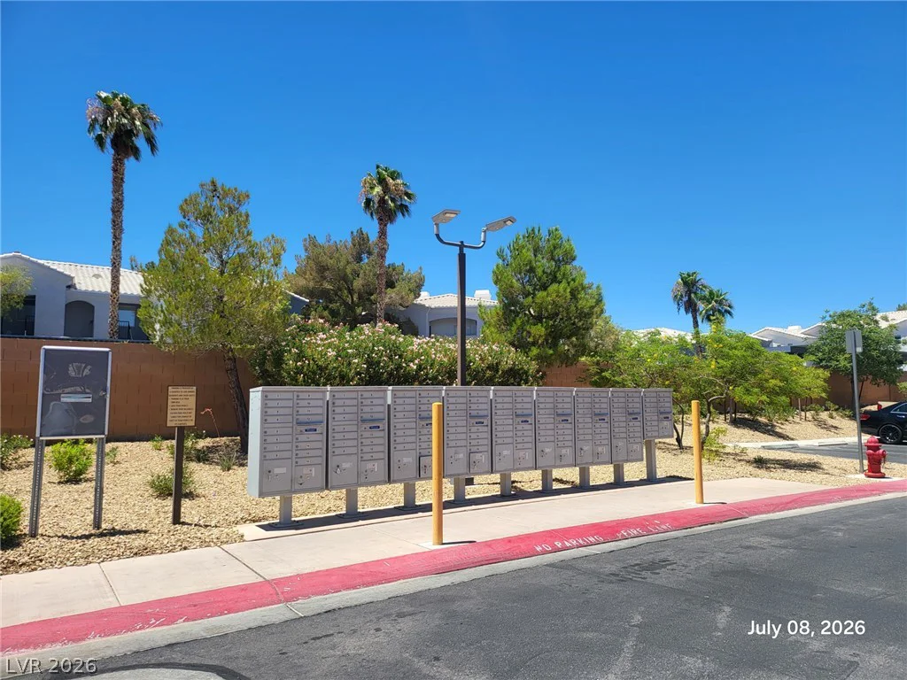 8324 Charleston, Las Vegas, NV 89117