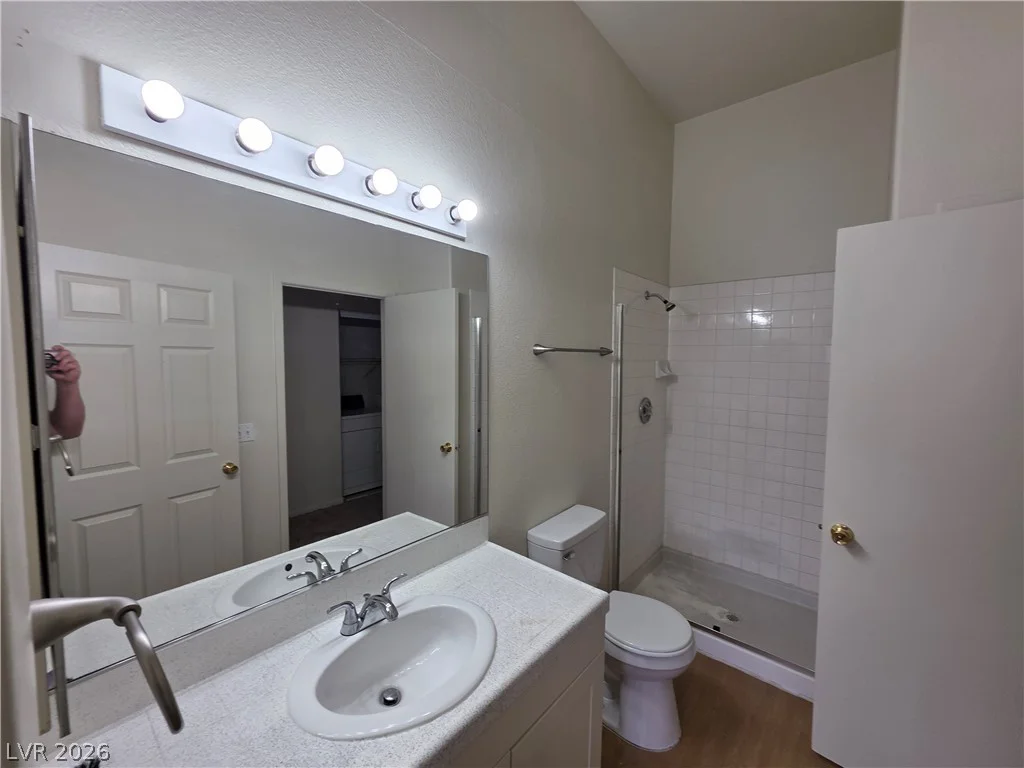 2110 Los Feliz, Las Vegas, NV 89156