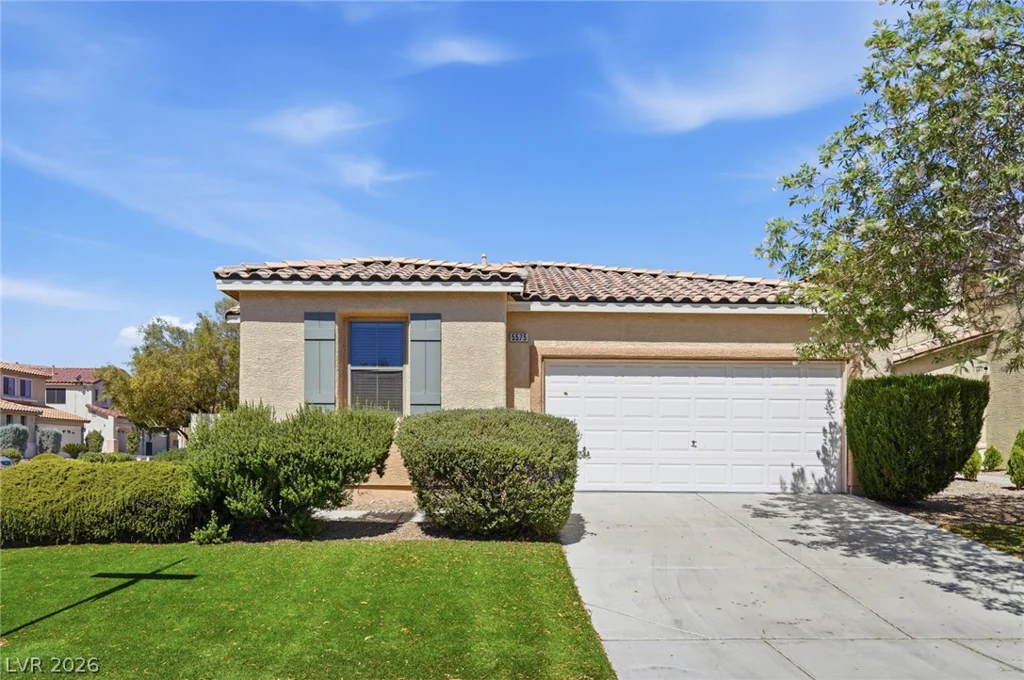 5575 Cresent Valley, Las Vegas, NV 89148