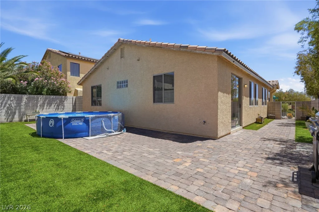 5575 Cresent Valley, Las Vegas, NV 89148
