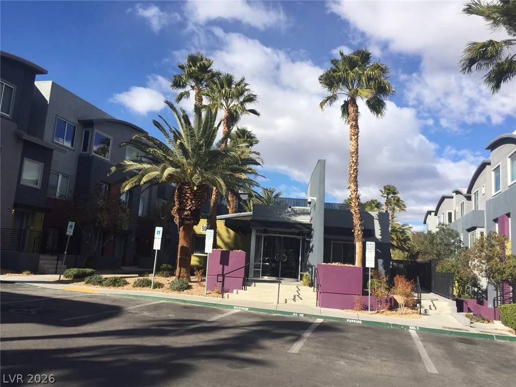 9050 Tropicana, Las Vegas, NV 89147