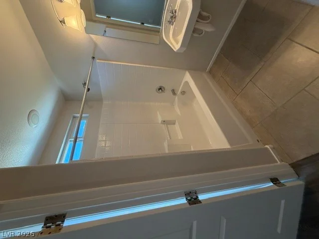 9050 Tropicana, Las Vegas, NV 89147
