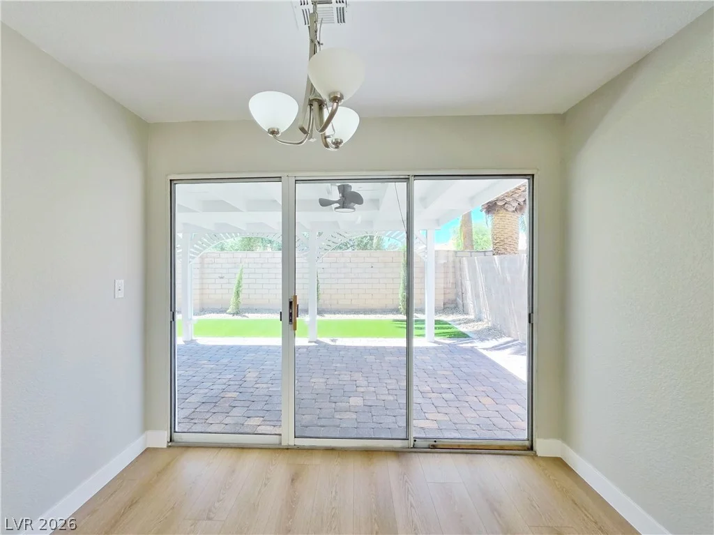 9957 Biscayne, Las Vegas, NV 89117