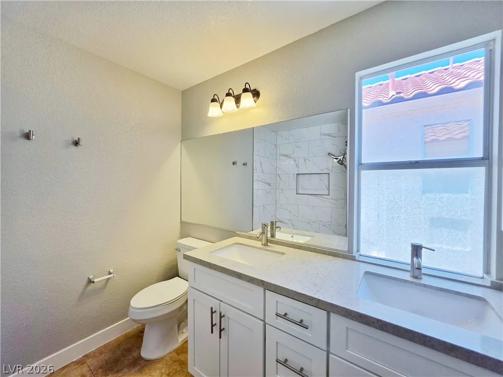 9957 Biscayne, Las Vegas, NV 89117