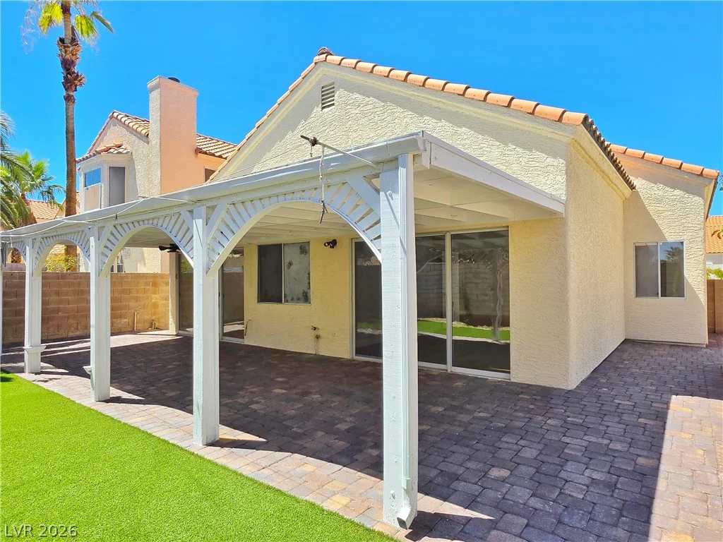 9957 Biscayne, Las Vegas, NV 89117