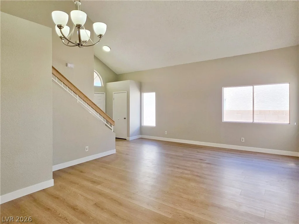 9957 Biscayne, Las Vegas, NV 89117