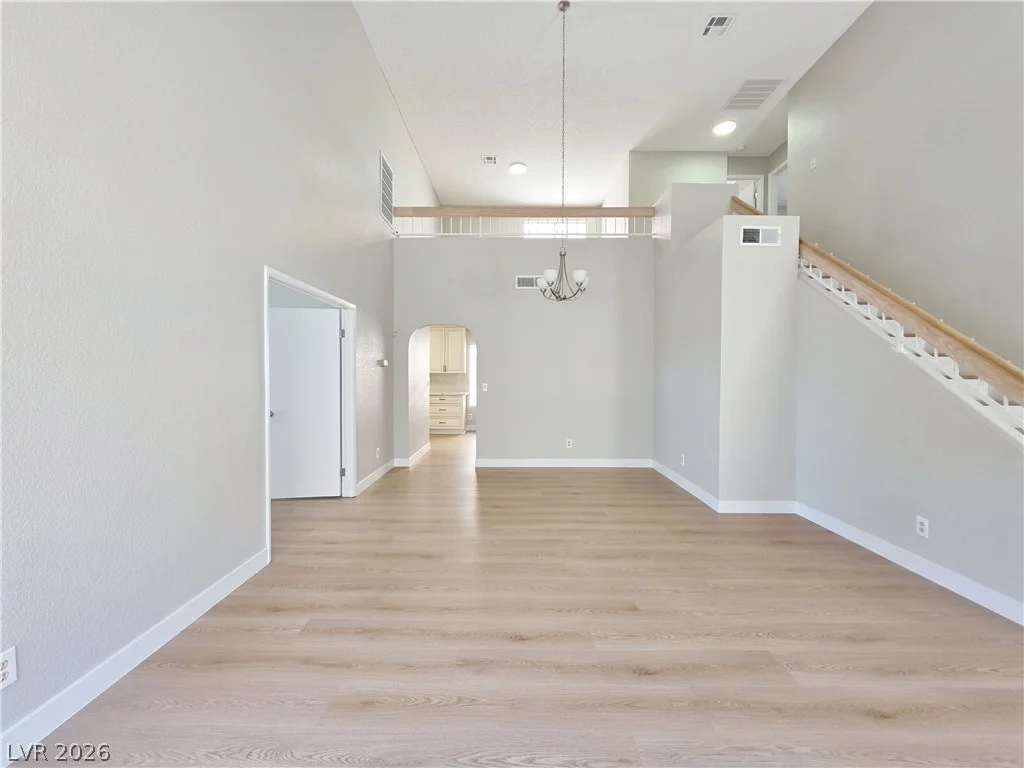 9957 Biscayne, Las Vegas, NV 89117