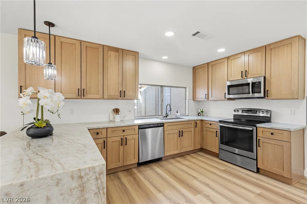 3660 Cherokee, Las Vegas, NV 89121