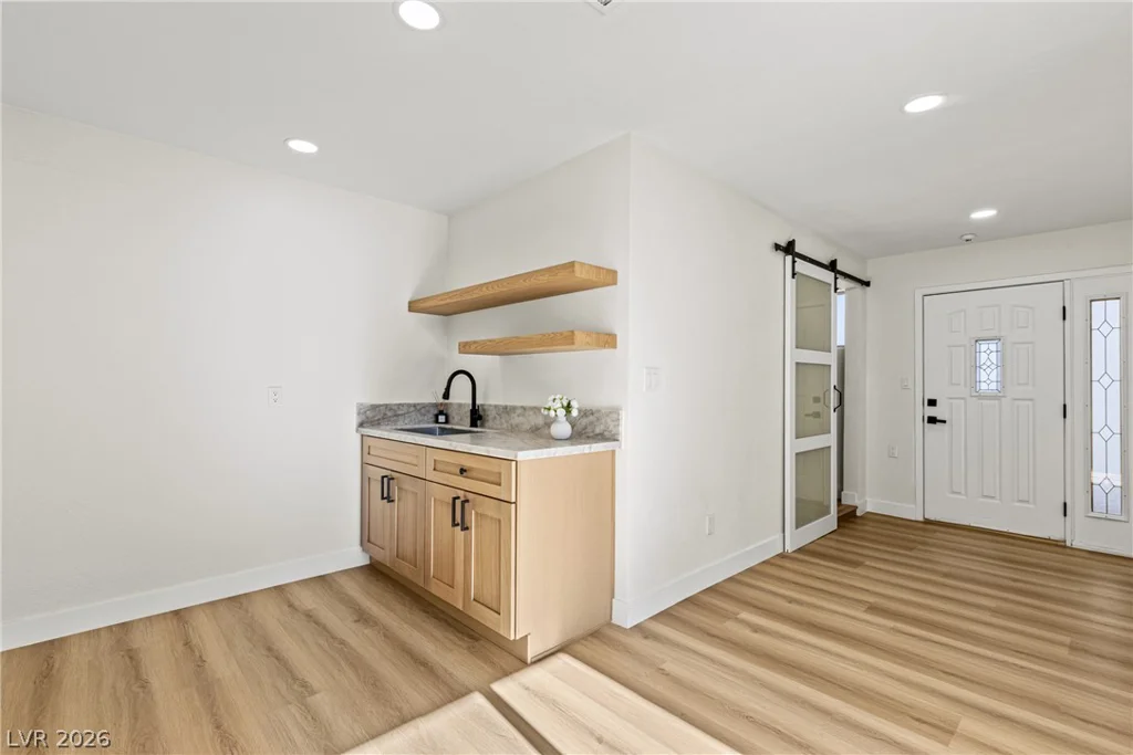 3660 Cherokee, Las Vegas, NV 89121