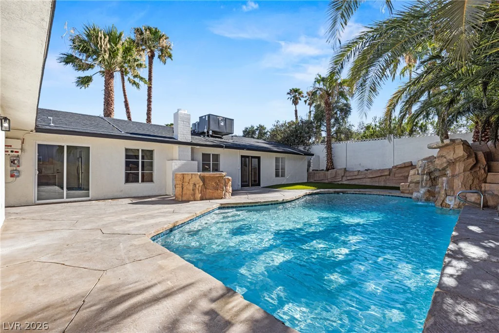 3660 Cherokee, Las Vegas, NV 89121