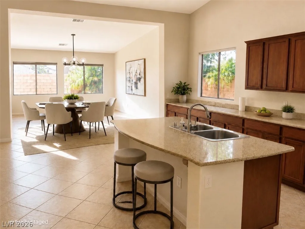8112 Chestnut Hollow, Las Vegas, NV 89131