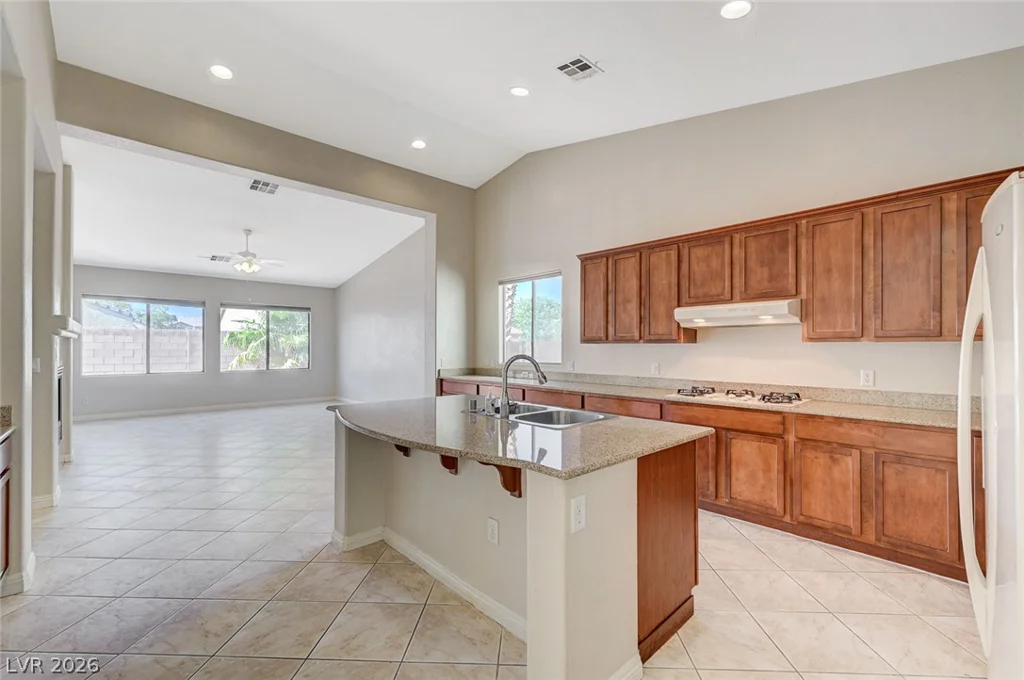 8112 Chestnut Hollow, Las Vegas, NV 89131