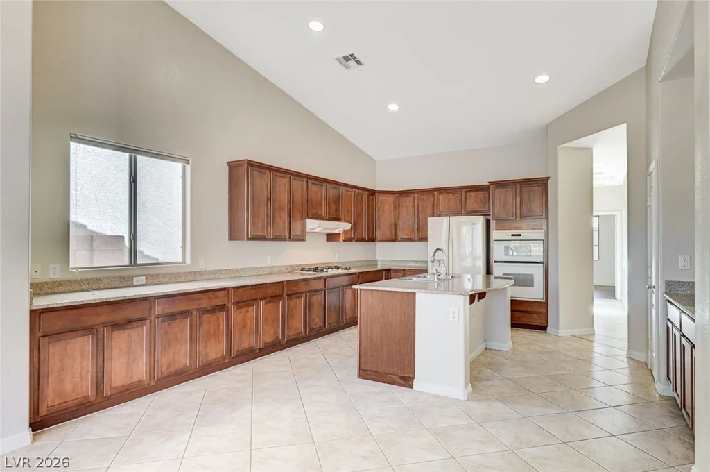 8112 Chestnut Hollow, Las Vegas, NV 89131