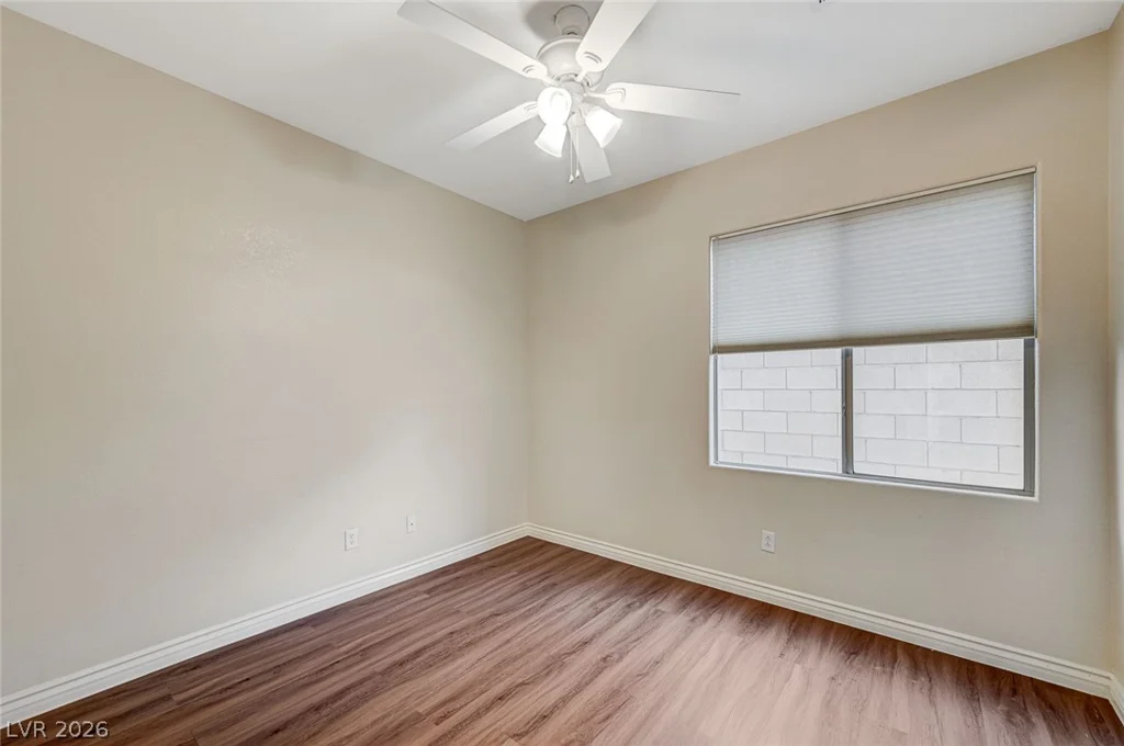 8112 Chestnut Hollow, Las Vegas, NV 89131