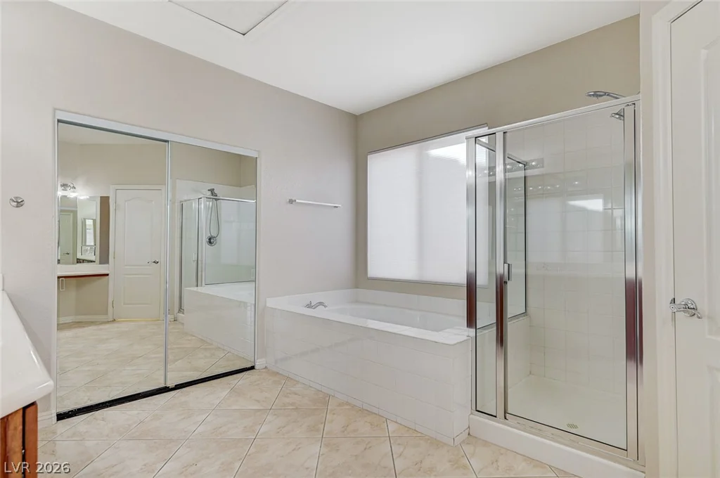 8112 Chestnut Hollow, Las Vegas, NV 89131