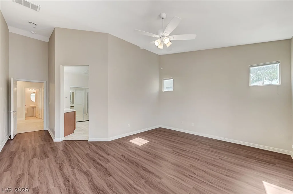 8112 Chestnut Hollow, Las Vegas, NV 89131