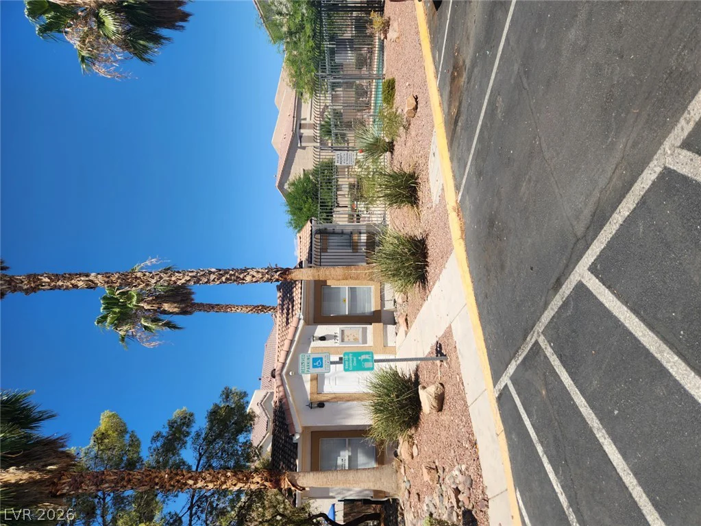 3298 Dragon Fly, North Las Vegas, NV 89030