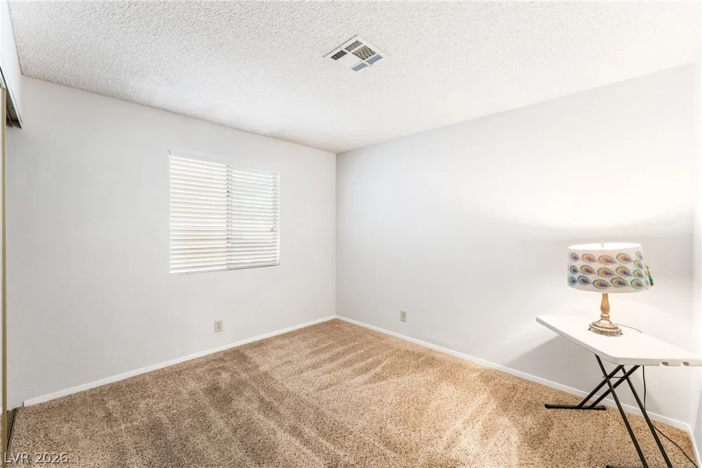 937 Boulder Mesa, Las Vegas, NV 89128