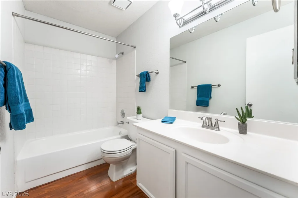 937 Boulder Mesa, Las Vegas, NV 89128