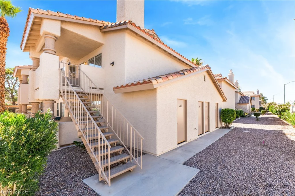 937 Boulder Mesa, Las Vegas, NV 89128