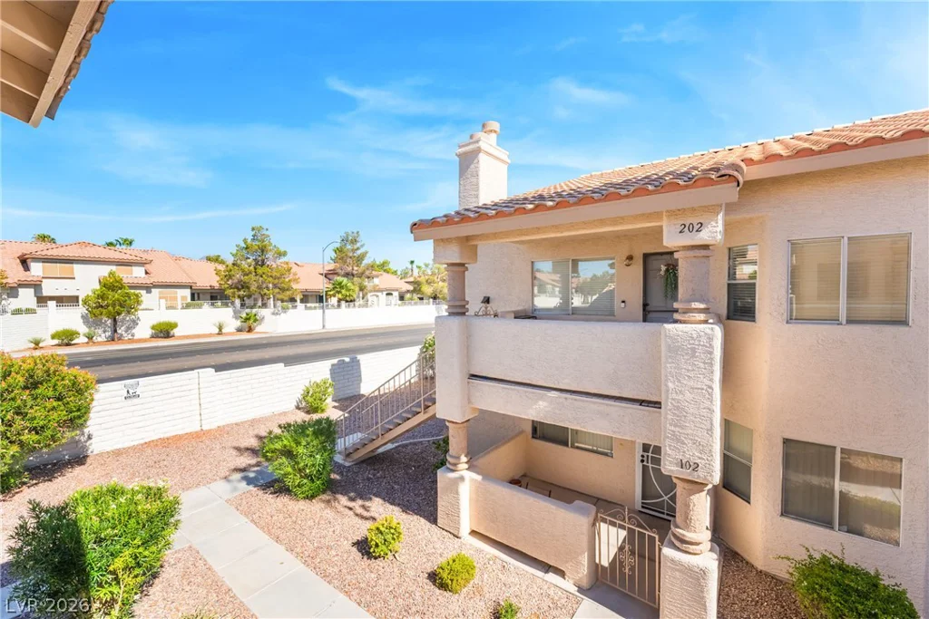 937 Boulder Mesa, Las Vegas, NV 89128