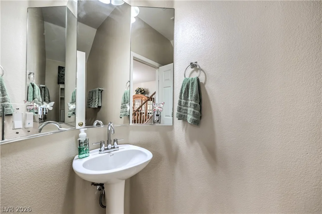 5743 Ancient Agora, North Las Vegas, NV 89031